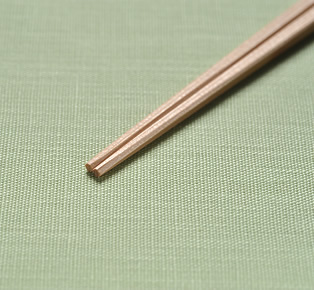 赤杉尺角石州:箸先