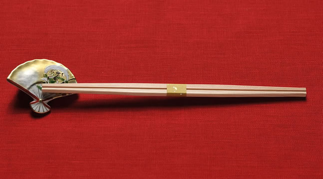 杉九寸柾利久（利休）A（紅白）：すぎきゅうすんまさりきゅうこうはく,両細,九寸24cm,利久（利休）,割箸,吉野杉,夕食や会席用,天然材,白身と赤身の境目部分,紅白,限定品